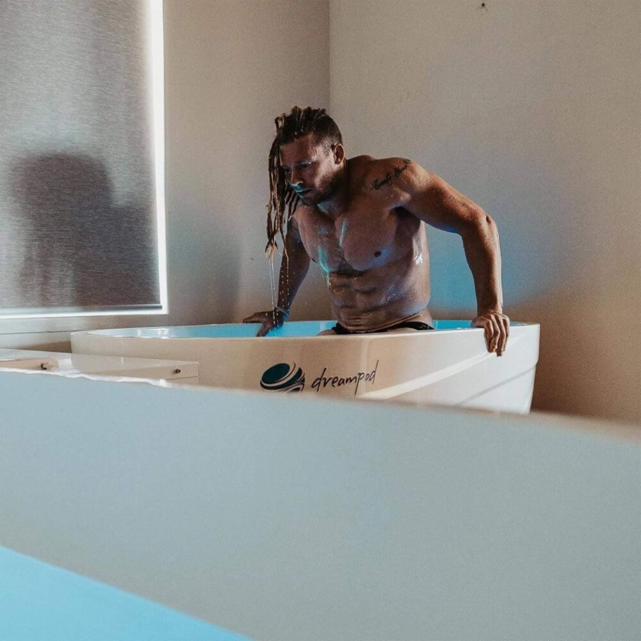 Dreampod Ice Bath With Chiller Premium Fiberglass Floatation Tank [DPIB101WPE] (SAK17942)